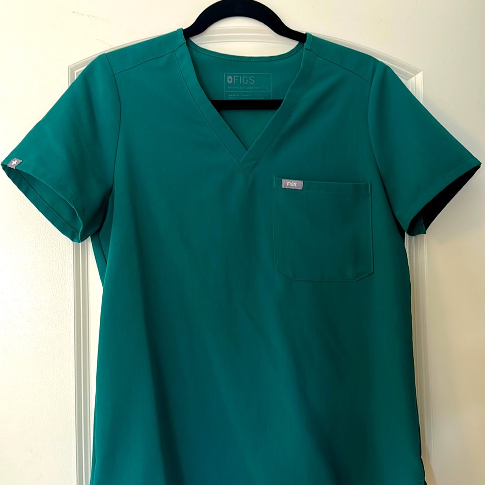 Figs Catarina One pocket scrub top